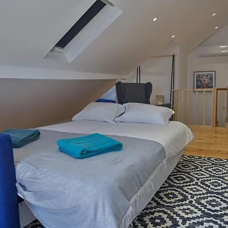 Ola - Castelo Ii Apartmán